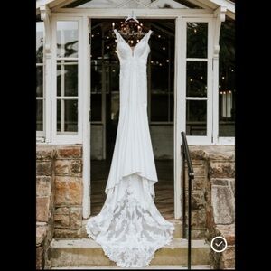 🦋🌙 MON CHERI x ENCHANTING | White Delicate Lace & Beaded Wedding Gown